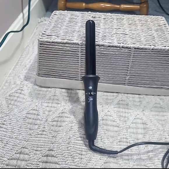 NEW Sultra Bombshell ThermaCore Collection Ceramic Clipless Curling Rod 1.5" - Picture 4 of 5